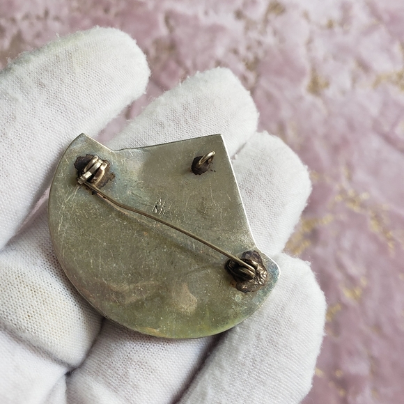 VNTG PINS | Bundle of 3x Mexico Alpaca Mother of Pearl Pins - Picture 13 of 15